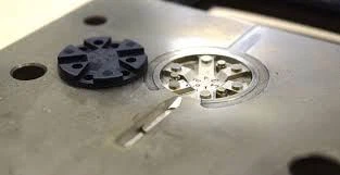 China Oem Molding Plastic Parts